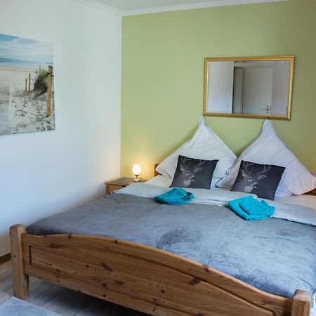 Ferienwohnung Lahnmuendung Mit Kostenlosem Parkplatz ลาห์นชไตน์ ภายนอก รูปภาพ