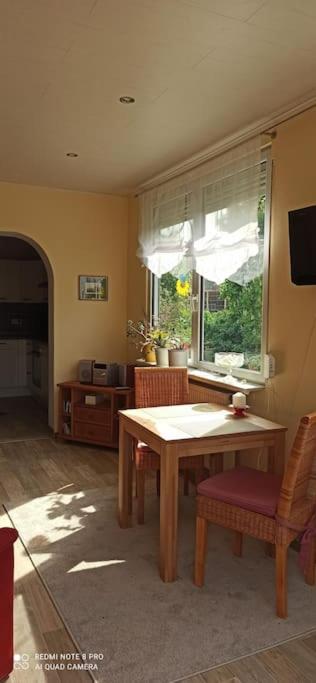 Ferienwohnung Lahnmuendung Mit Kostenlosem Parkplatz ลาห์นชไตน์ ภายนอก รูปภาพ